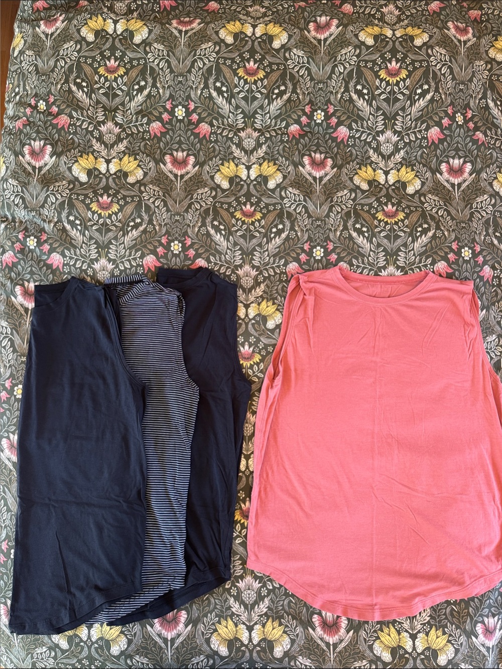lululemon Brunswick Muscle tank, Four available
